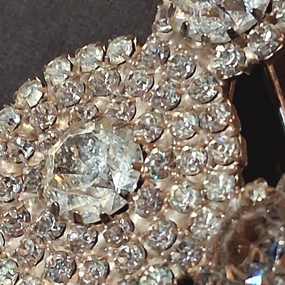 * Vintage Disney Prong Set Mickey Mouse Rhinestones Pin Brooch - Picture 3 of 5